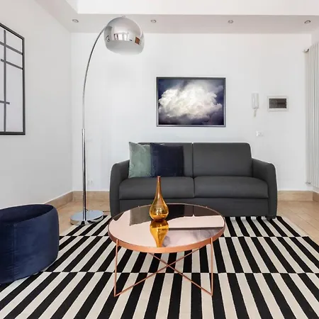 Apartment Albaroma
